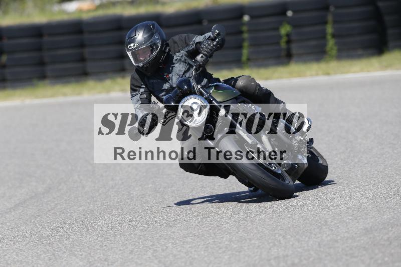 /Archiv-2025/48 25.08.2025 Cornu Master School ADR/blau-bleu/39